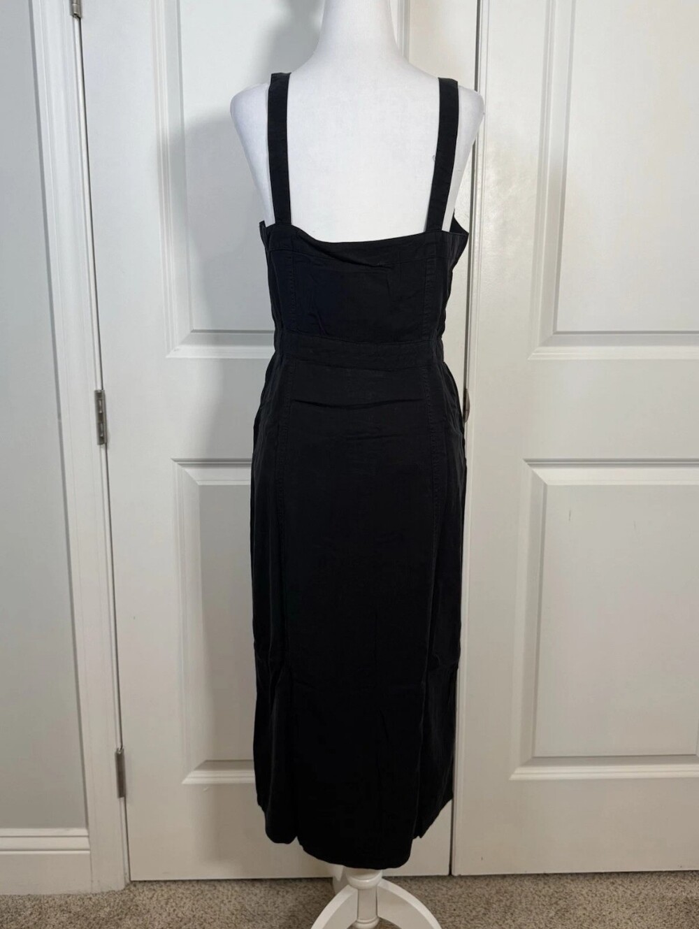 Classic Black Button-Front Sundress - Picture 2 of 4